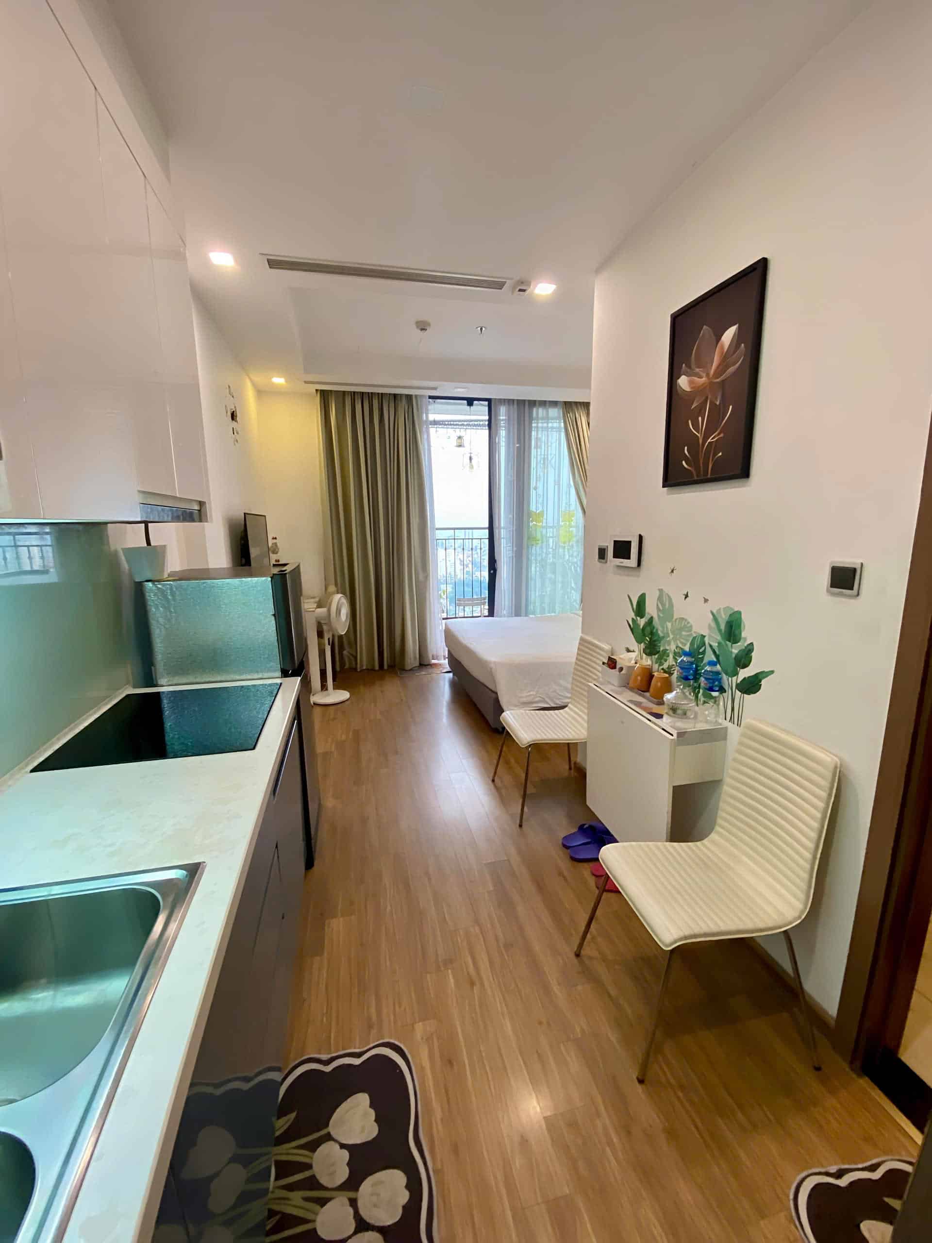 Cho thuê căn hộ Studio Green Bay Mễ Trì theo ngày, giờ